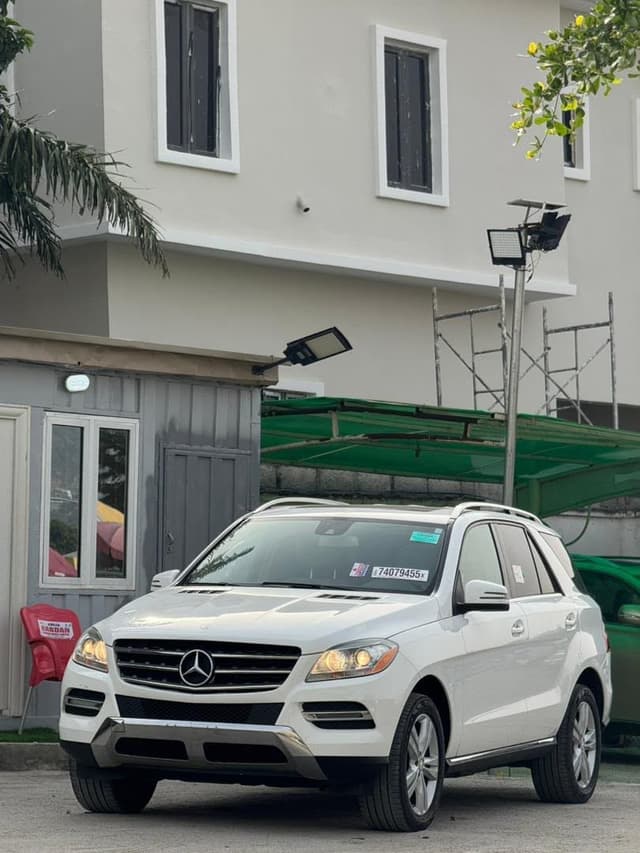 MERCEDES ML 350 ACCIDENT FREE